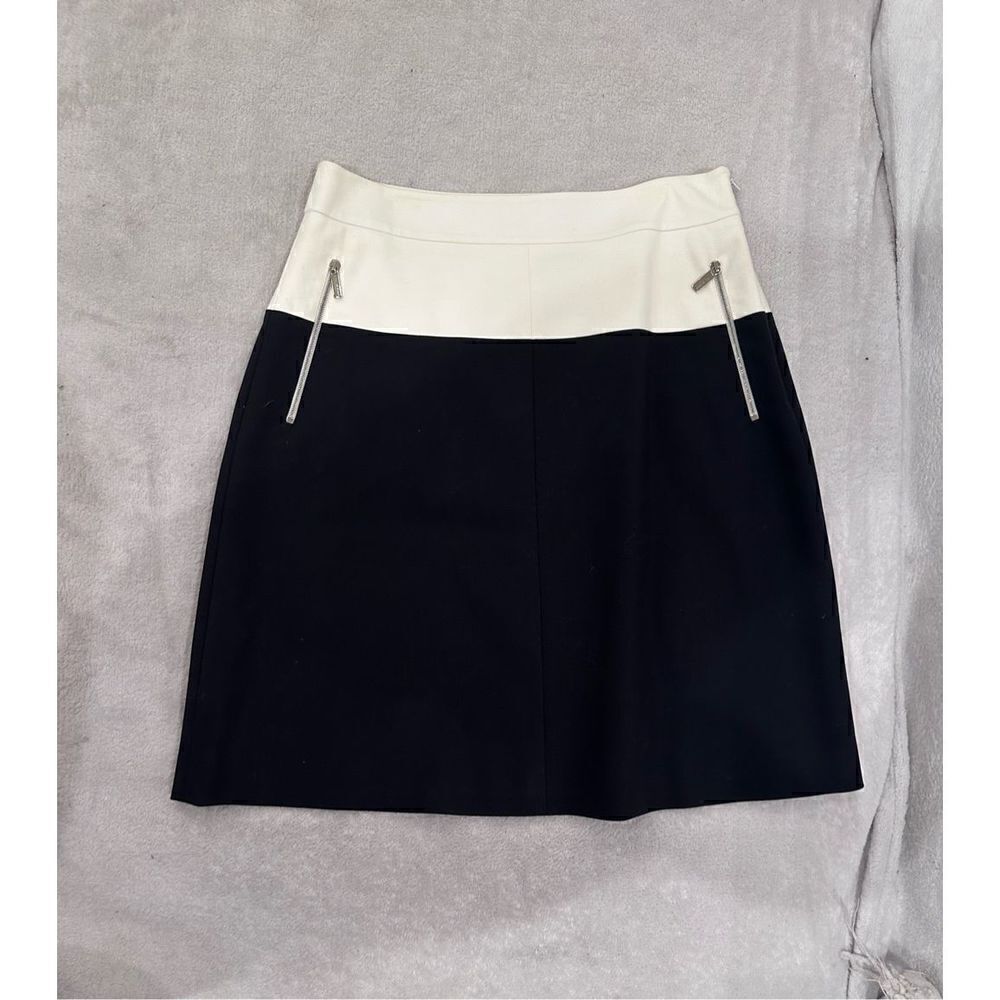 KAREN MILLEN us size 6 women’s skirt black and white with zippers